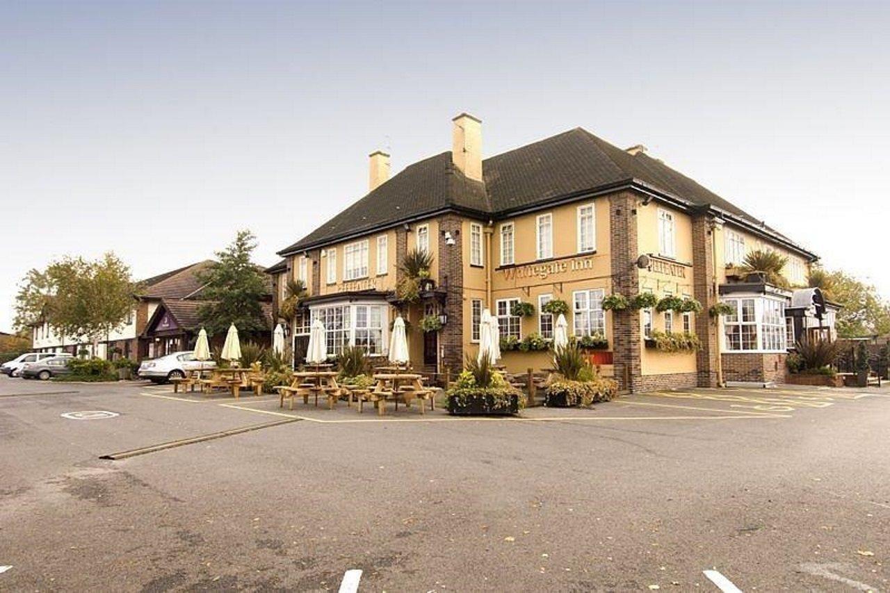 Premier Inn Oldham - Broadway エクステリア 写真