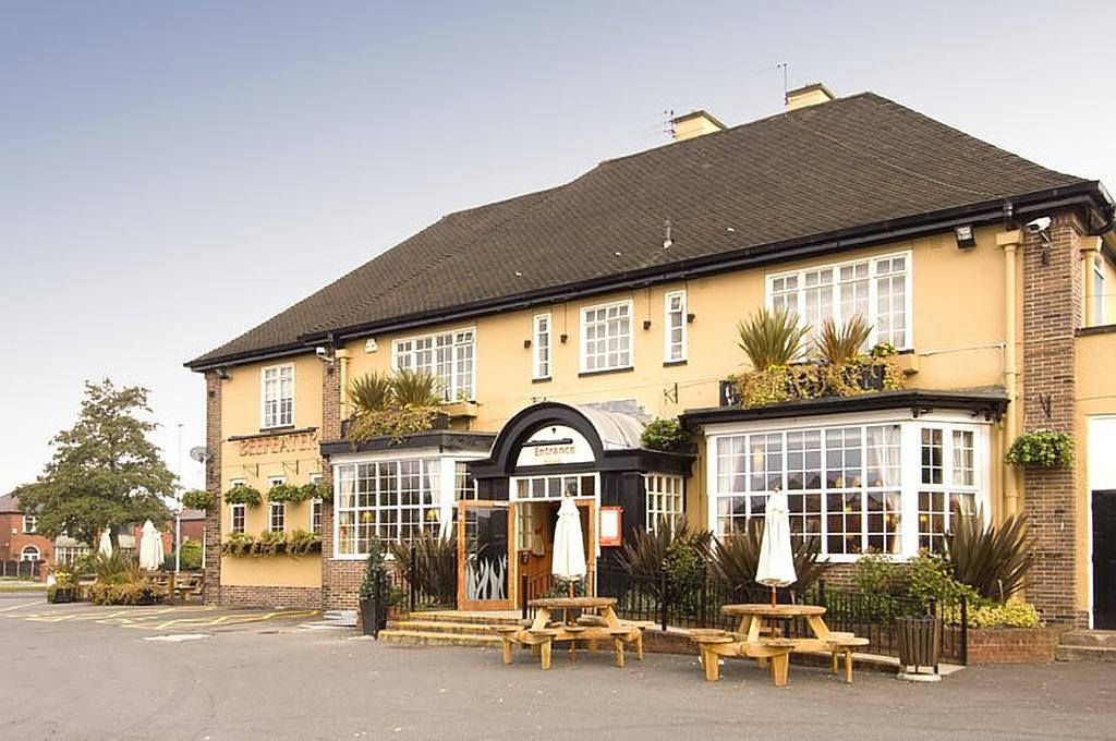 Premier Inn Oldham - Broadway エクステリア 写真